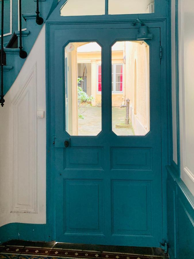 Appartement Versailles Quartier Notre Dame Au Pied Du Chateau Avec Parking Экстерьер фото